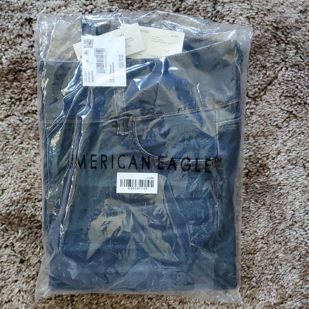 American Eagle Outfitters Low Rise Jeggings size 16 regular